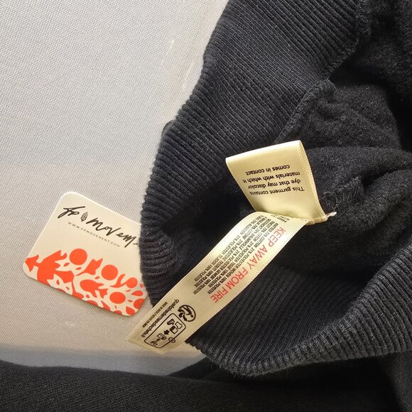 NWT FREE PEOPLE Snow Flow Crop Hoodie Black Size XL - Picture 7 of 11